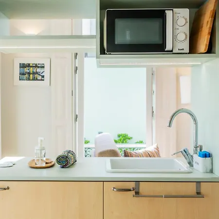 Apartment Barros Lima 493 By Lovelystay