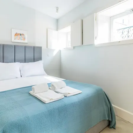 Apartment Barros Lima 493 By Lovelystay *